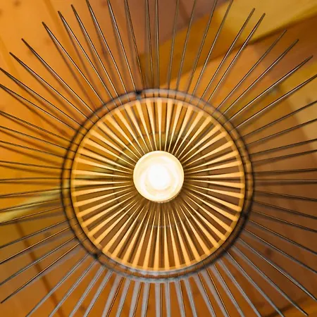 Moderne 2 Zi.-fewo Blackforestart Nähe Freiburg Apartment