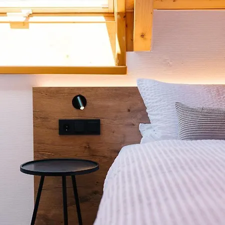 Moderne 2 Zi.-fewo Blackforestart Nähe Freiburg Apartment Simonswald