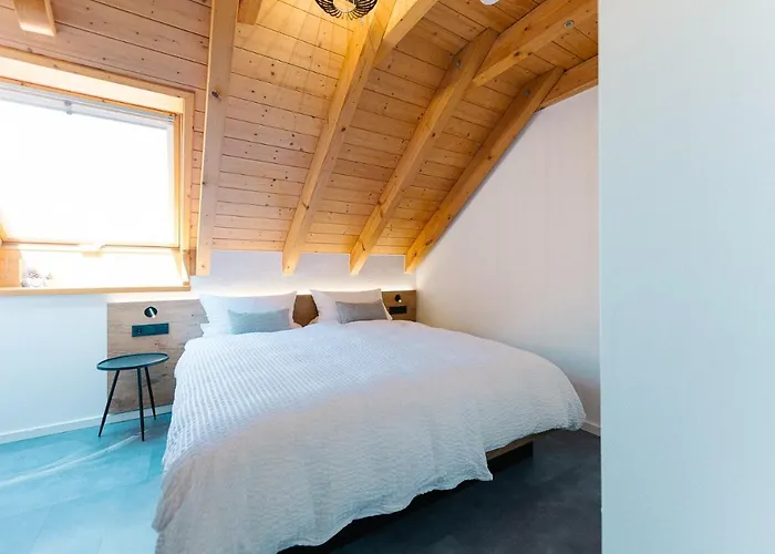 Moderne 2 Zi.-fewo Blackforestart Naehe Freiburg